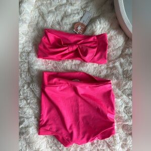 Baileys blossoms baby girl outfit NWT